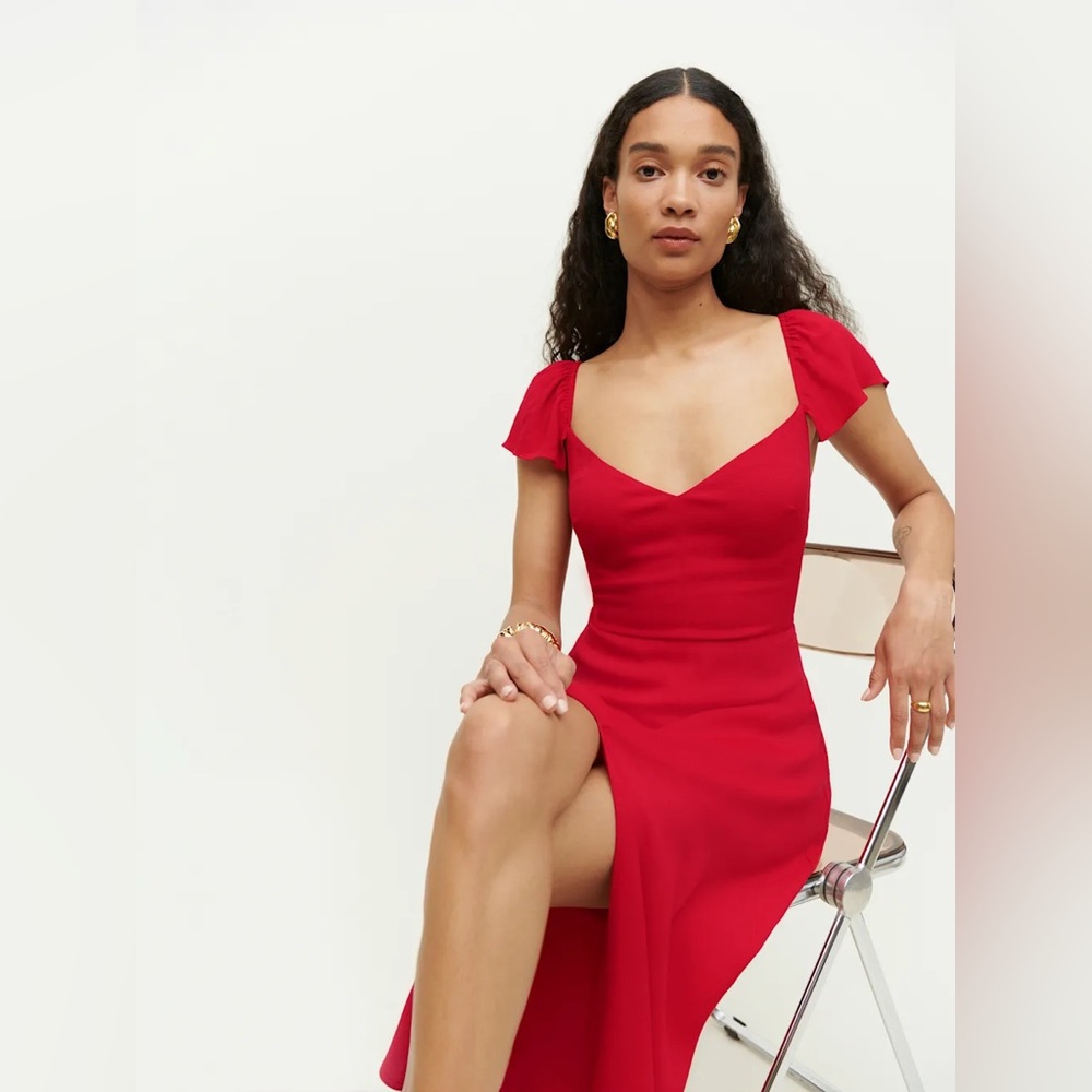 Reformation Baxley Dress in Cherry • US 4 • NWT - Picture 2 of 13